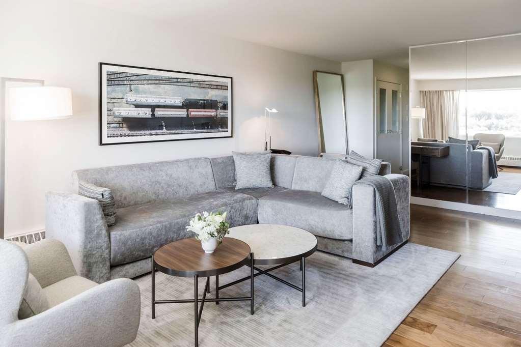 The James Hotel Saskatoon Pokój zdjęcie